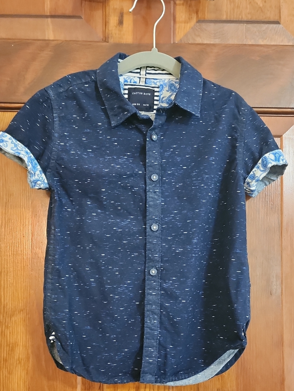Kids Cactus Navy Speckled Short-Sleeve Button-Down Shirt (Size 5/6)